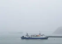 nevoeiro no Porto de Santos